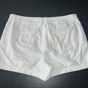UEC LOFT WHITE 100% COTTON EYELET DETAIL SHORTS 3.5” INSEAM SZ 10